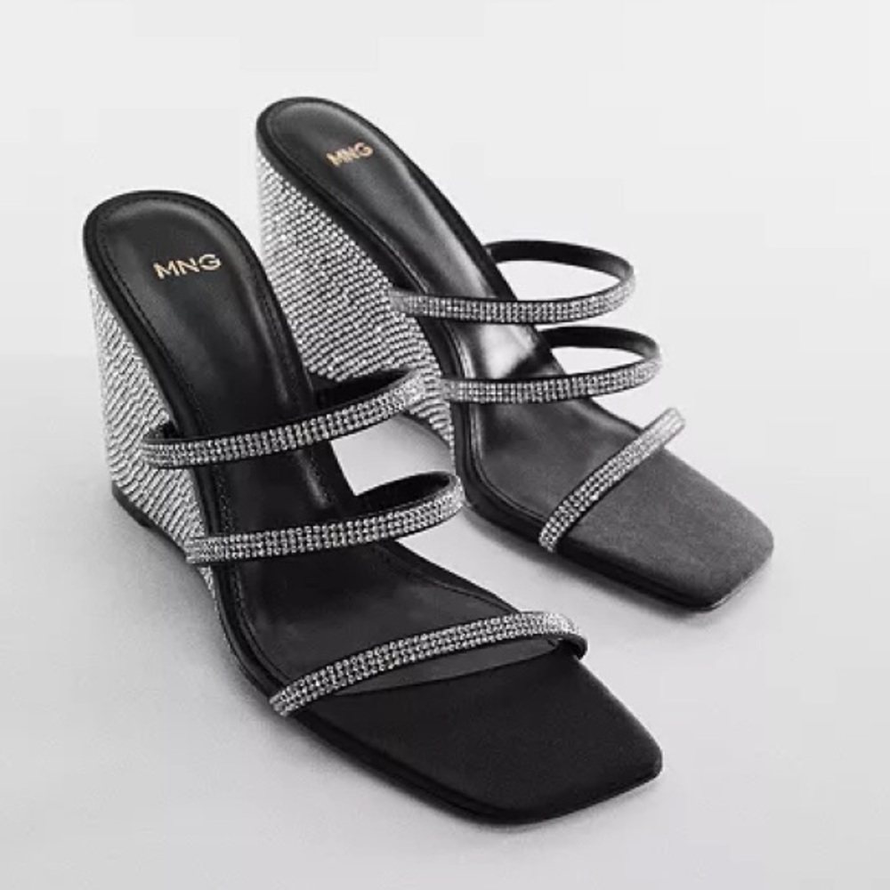 MANGO
Women's Rhinestone Wedge Sandals